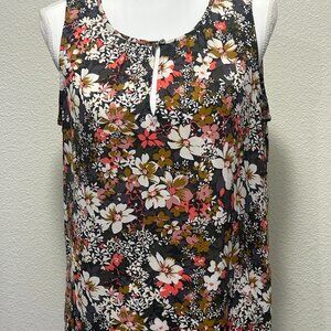 Loft Outlet gray floral sleeveless blouse, front button peephole closure, Medium